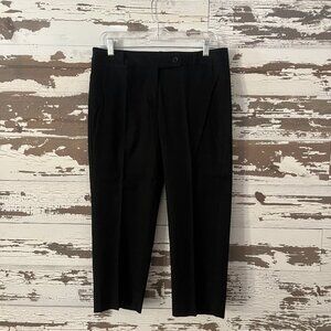 White House Black Market Black Capri Pants